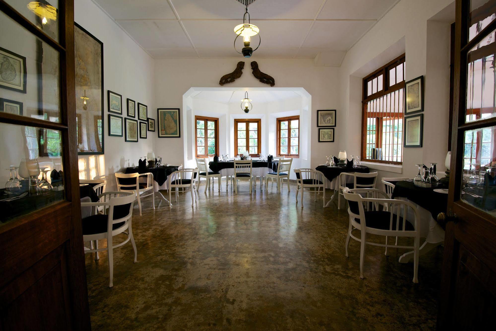 Mountbatten Bungalow- Thema Collection Kandy Zewnętrze zdjęcie